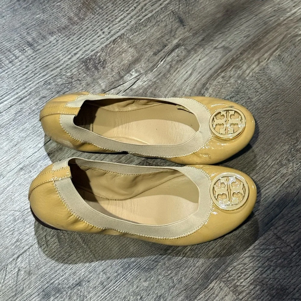 Tory Burch Women's Gold‎ Ballet Flats